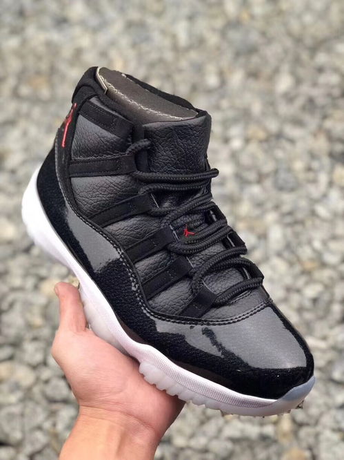 AJ情侶穿搭指南 從鞋到服，打造街頭運動風CP感